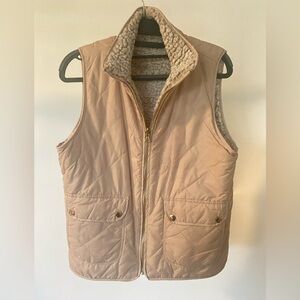 Cozy Thread & Supply Beige Vest with Reversible Ultra-Soft Sherpa – Size S